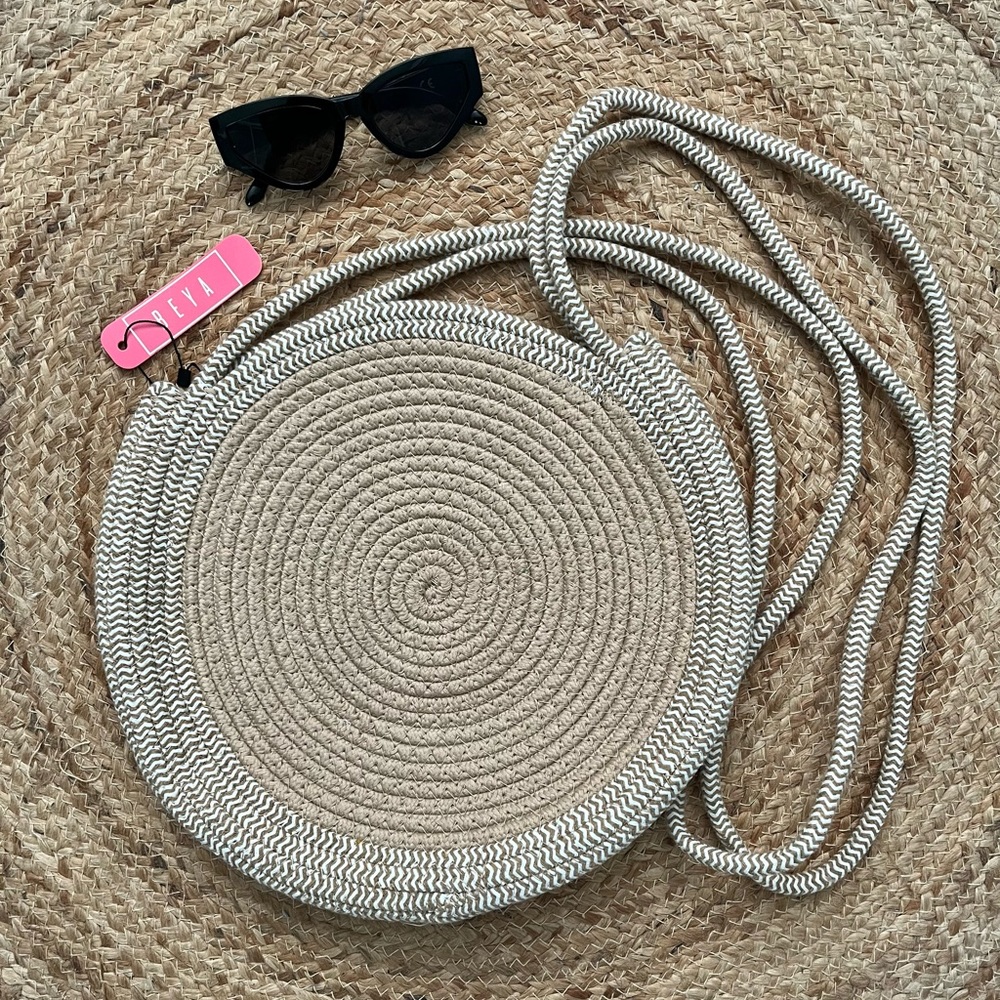 NWT Handwoven Round Summer Bag
